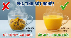 so sánh cách pha tinh bột nghệ: Nước sôi 100°C làm vón cục (Sai) và Nước ấm 40°C giúp tan đều, sánh mịn (Đúng chuẩn)