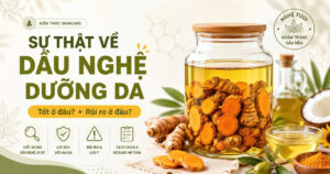 Hũ dầu nghệ ngâm với lát nghệ tươi trong dầu nền, minh họa bài viết về sự thật dầu nghệ dưỡng da, lợi ích và rủi ro khi sử dụng.